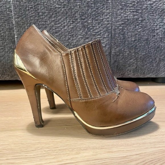 726. mark by Avon Heeled Ankle Boots - Picture 9 of 10